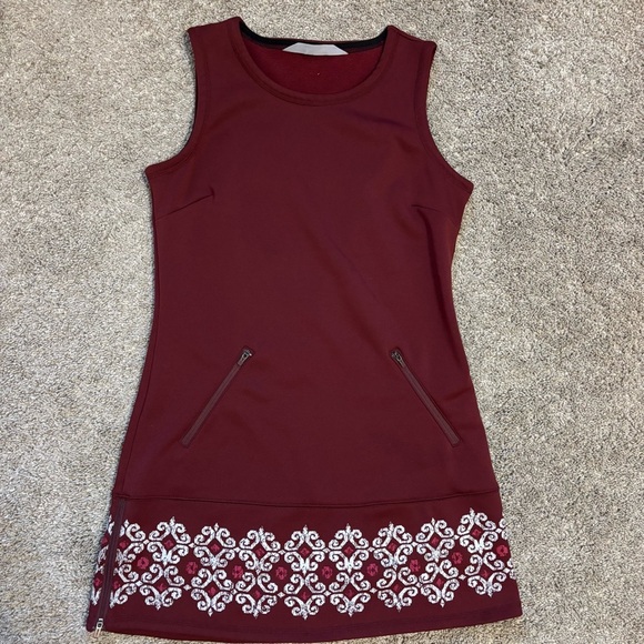 Athleta Hot When You’re Not Dress Cranberry Paisley Sleeveless dress tunic XS - Picture 1 of 9